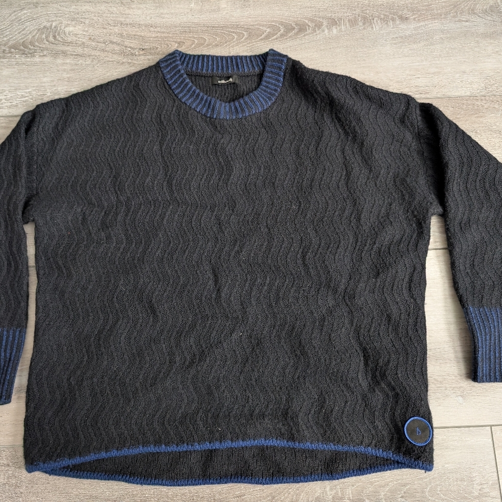 Allbirds Women’s Merino Sweater Small black/Blue Waves